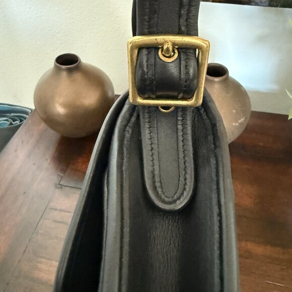 Vintage Coach Black Crossover Bag - Picture 4 of 10